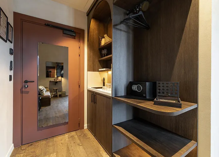 Wabi-sabi Lorrain Hotel